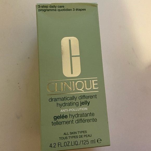 Clinique Other - Clinique hydrating jelly